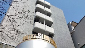 Exterior detail - Hotel Sun Royal Kawasaki (Kawasaki)