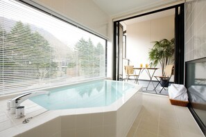 Interior - Karuizawa Hotel Longinhouse (Karuizawa)