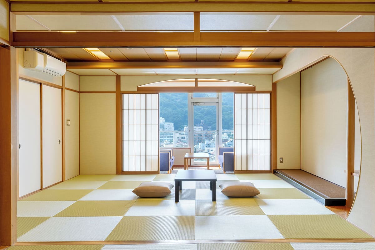 Suite Japanese-Western-Style-Room (Room954) - Indoor Bath - Non-Smoking | Escrivaninha, roupa de cama