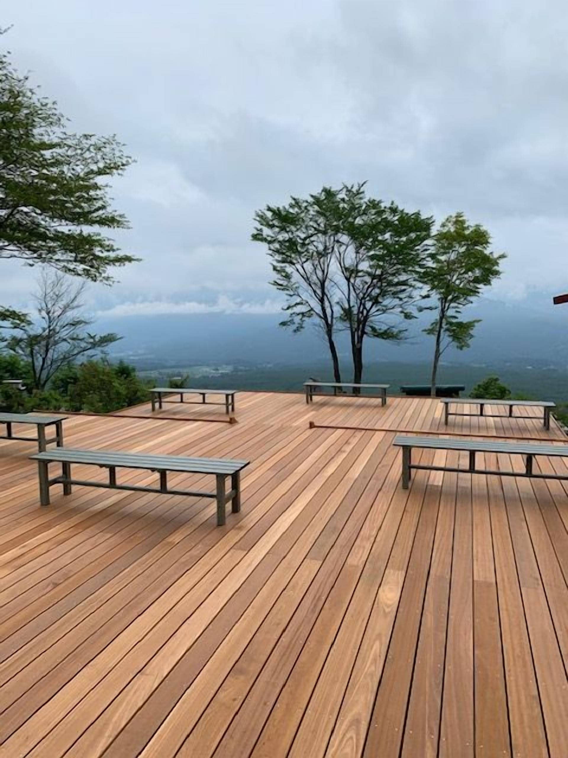 Tempat makan outdoor