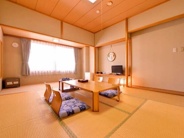 Interior - Bade Park Avance Fukuchi (Nanbu)