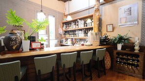Bar (a l'allotjament)