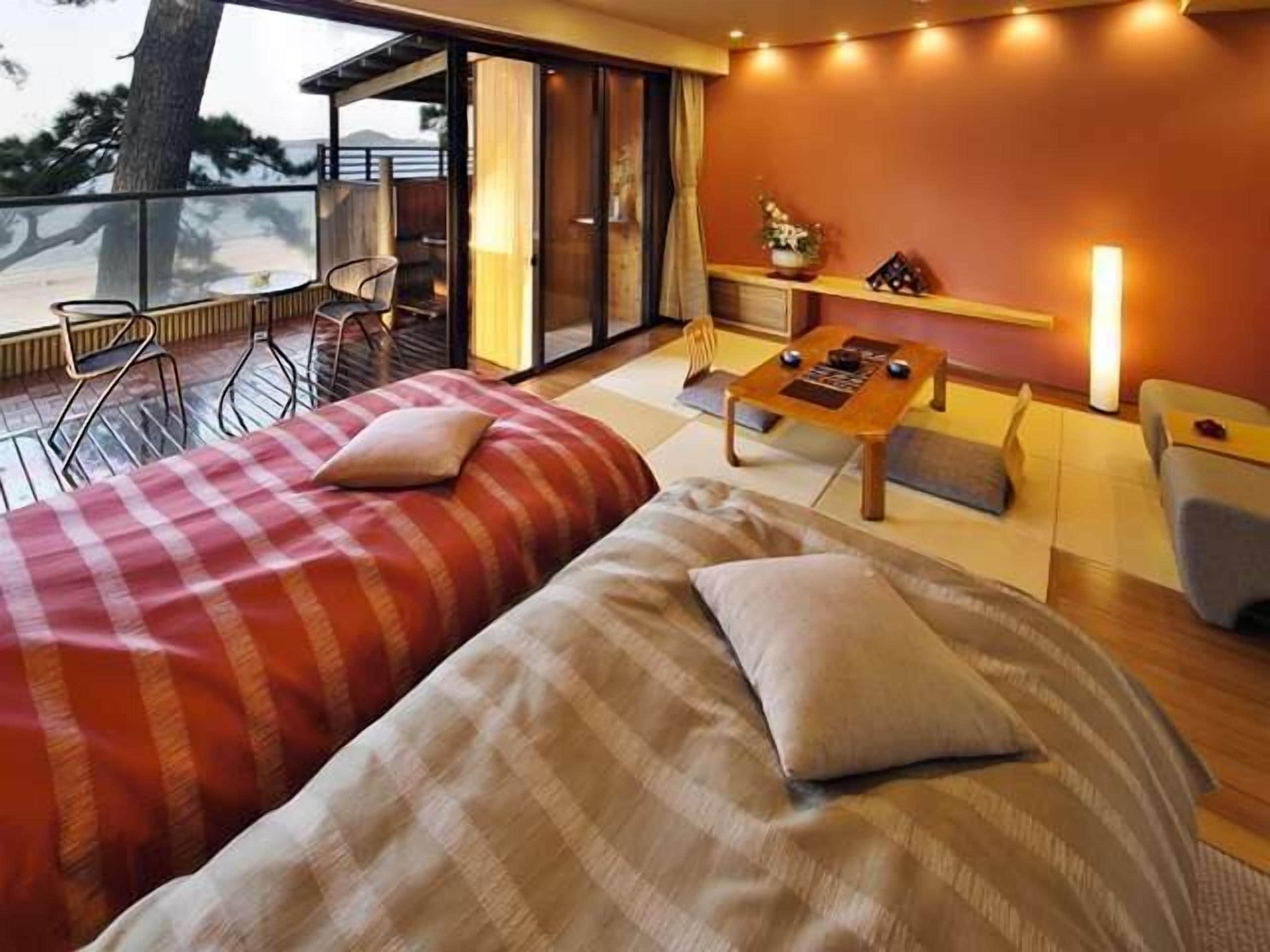 Individuelt dekorert, individuelt innredet og skrivebord