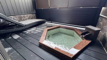 Sauna, hot tub, steam room, hot springs