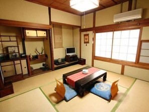 Room - Ise no Yado Koyoken (Ise)