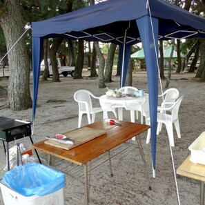 Outdoor dining - Biwako Resort Shirahamaso (Takashima)