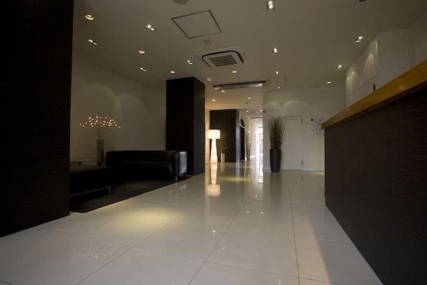 Interior detail - OYO 44580 Hotel Sunshine (Koga)