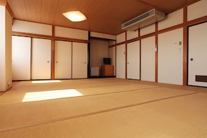 Kolmen hengen huone (Japanese Style) | Ilmainen Wi-Fi