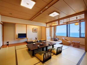 Dining - Asamushi Onsen Nanbuya Kaisenkaku (Aomori)