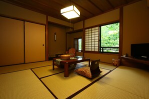 Japanese Style Room with Private Indoor Bath | Free WiFi - Kaikonoyado Mansakuya (Kokonoe)