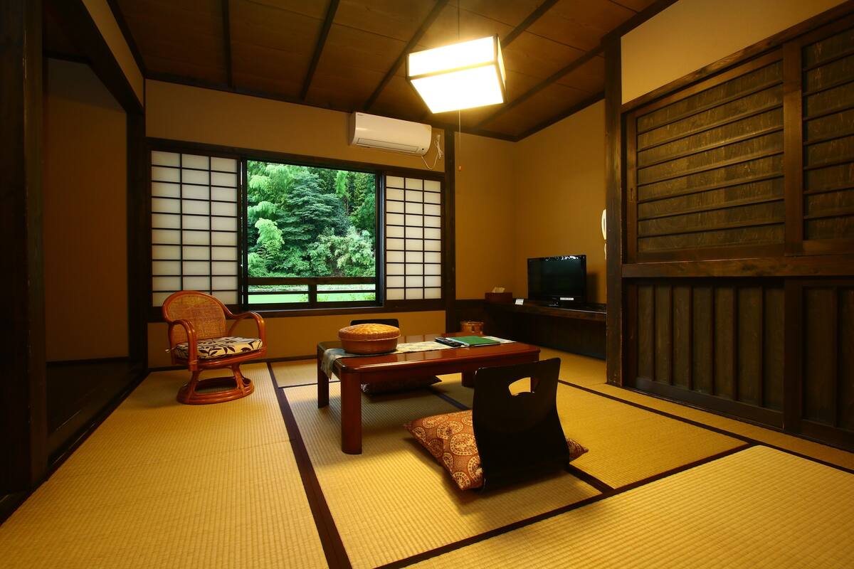 Tradisjonelt rom, delt bad (Japanese Style for 3 Guests) | Wi-fi (inkludert)