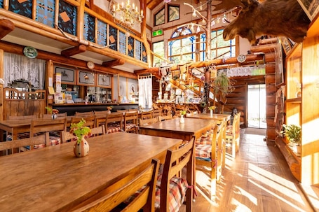 Restauración. Hope Lodge