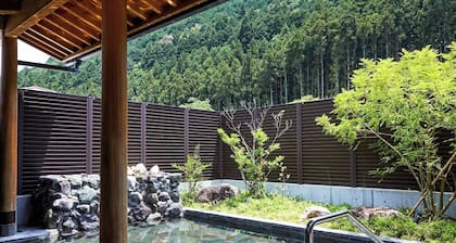 Hosenbo Lodge