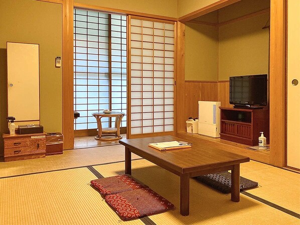 Interior - Hosenbo Lodge (Seiyo)