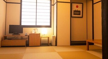 Non Smoking, Tatami Japanese Style Room | Desk, iron/ironing board, free WiFi, bed sheets