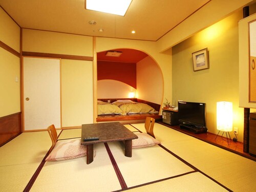 Iizaka Onsen Ryokan Komatsuya