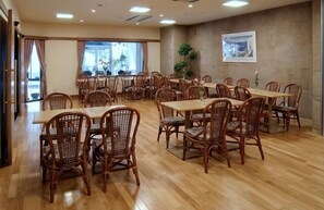 Dining - Shiki Daily Hotel (Shiki)