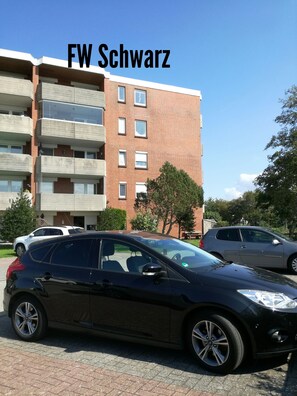 Property grounds - Our cozy apartment in the apartment house Norderney is about 40 square meters. (Dornumersiel)