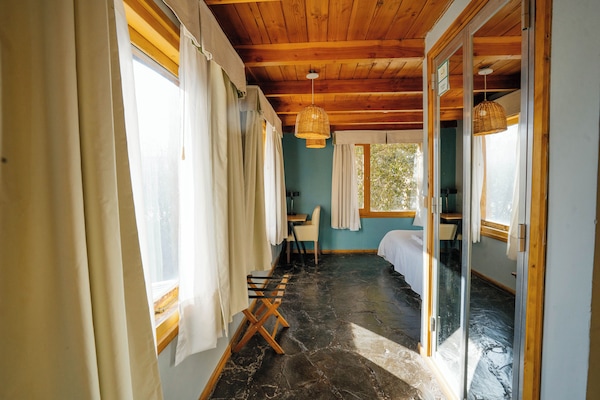 Standard Double Room | Hypo-allergenic bedding, free WiFi, bed sheets