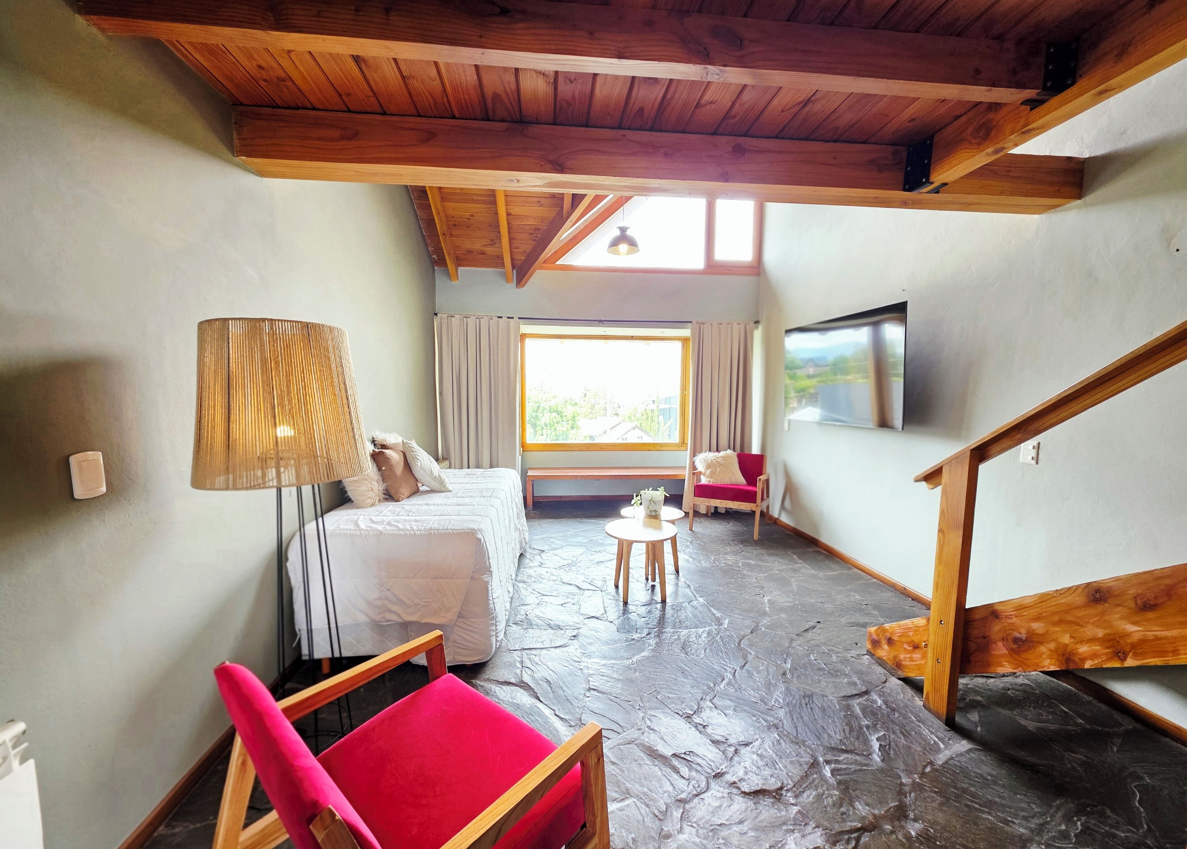 Ropa de cama hipoalergénica, wifi gratis y ropa de cama 