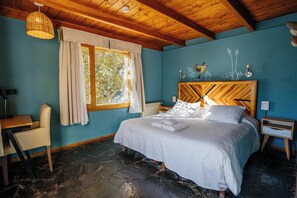 Standard-Doppelzimmer | 1 Schlafzimmer, Allergikerbettwaren, kostenloses WLAN, Bettwäsche