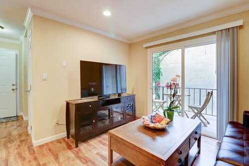 888 Uusi uusinta Luxury Apt Saratoga, Cupertino, Sunnyvale, Campbell, Santa Clara