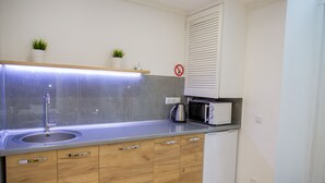 Ảnh chưa phân loại, 4 trong số 19 ảnh, nút