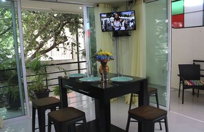Condo, Non Smoking | In-room dining