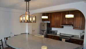 Condo, không hút thuốc | Bếp riêng