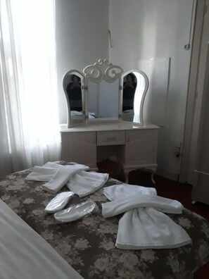 Standard Room, 1 Double Bed