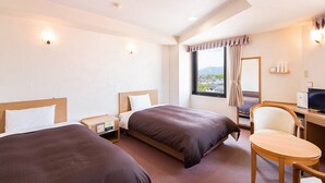 Room - Hotel Primrose Saito (Saito)
