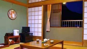Dining - Minshuku 2-7 (Soni-mura)