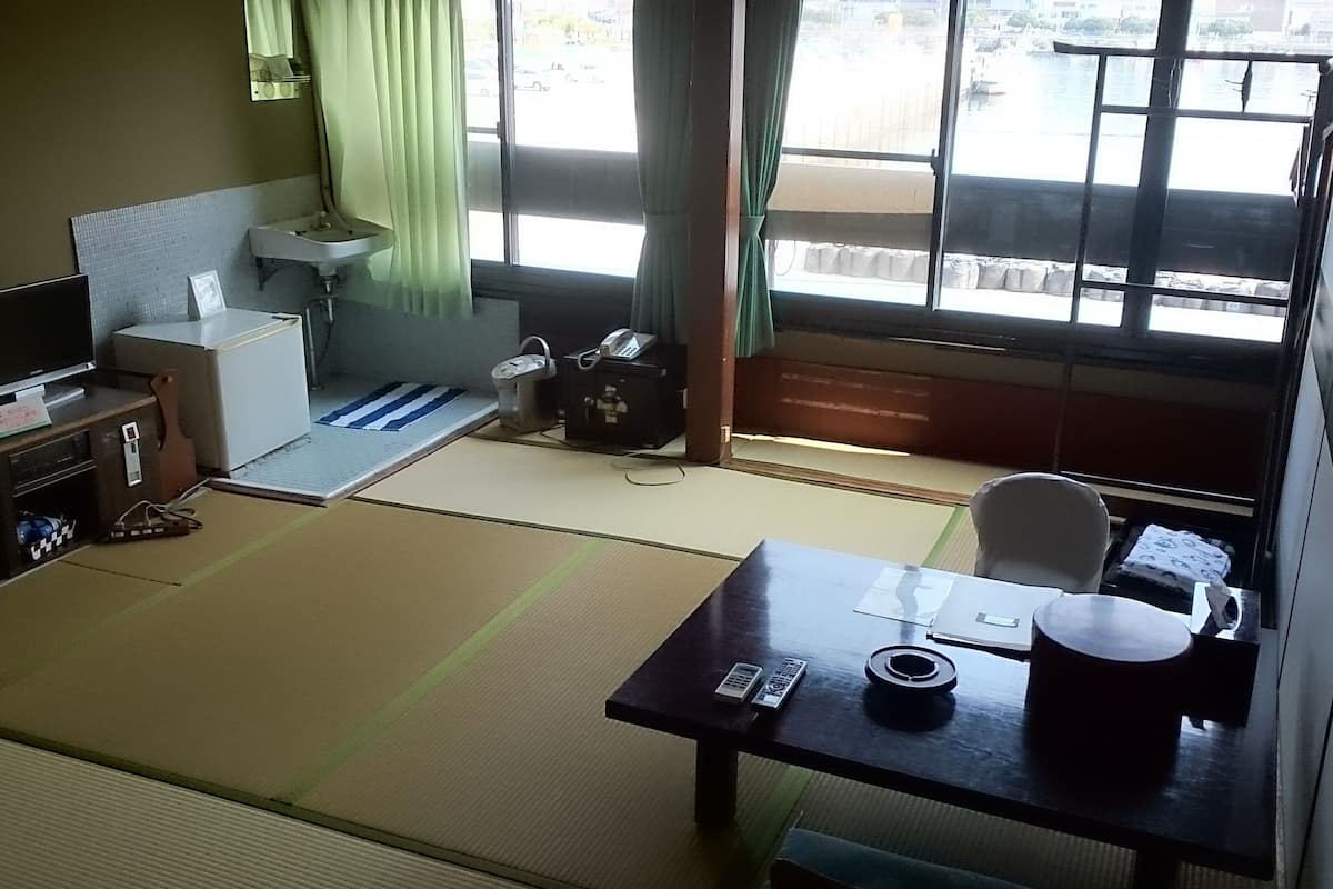 Habitación tradicional (Japanese Style, For 2 People) | Caja de seguridad en la habitación, wifi gratis y ropa de cama
