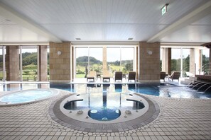 Baignoire à remous intérieure