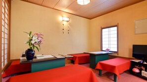 Dining - Yunoyama Onsen Sankei-en (Komono)