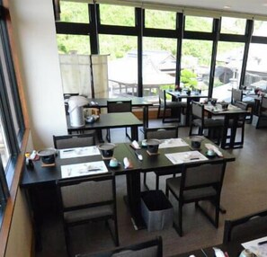 Dining - Hinagu Onsen Hamazen Ryokan (Yatsushiro)