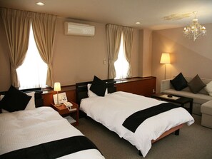 Room - Royal Garden Hotel (Anan)