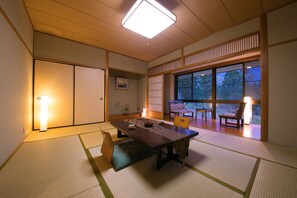 传统客房 (Japanese - Style) | 1 多间卧室、客房内保险箱、免费 WiFi