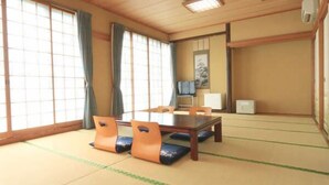 Room - Kaneya Annex (Iki)