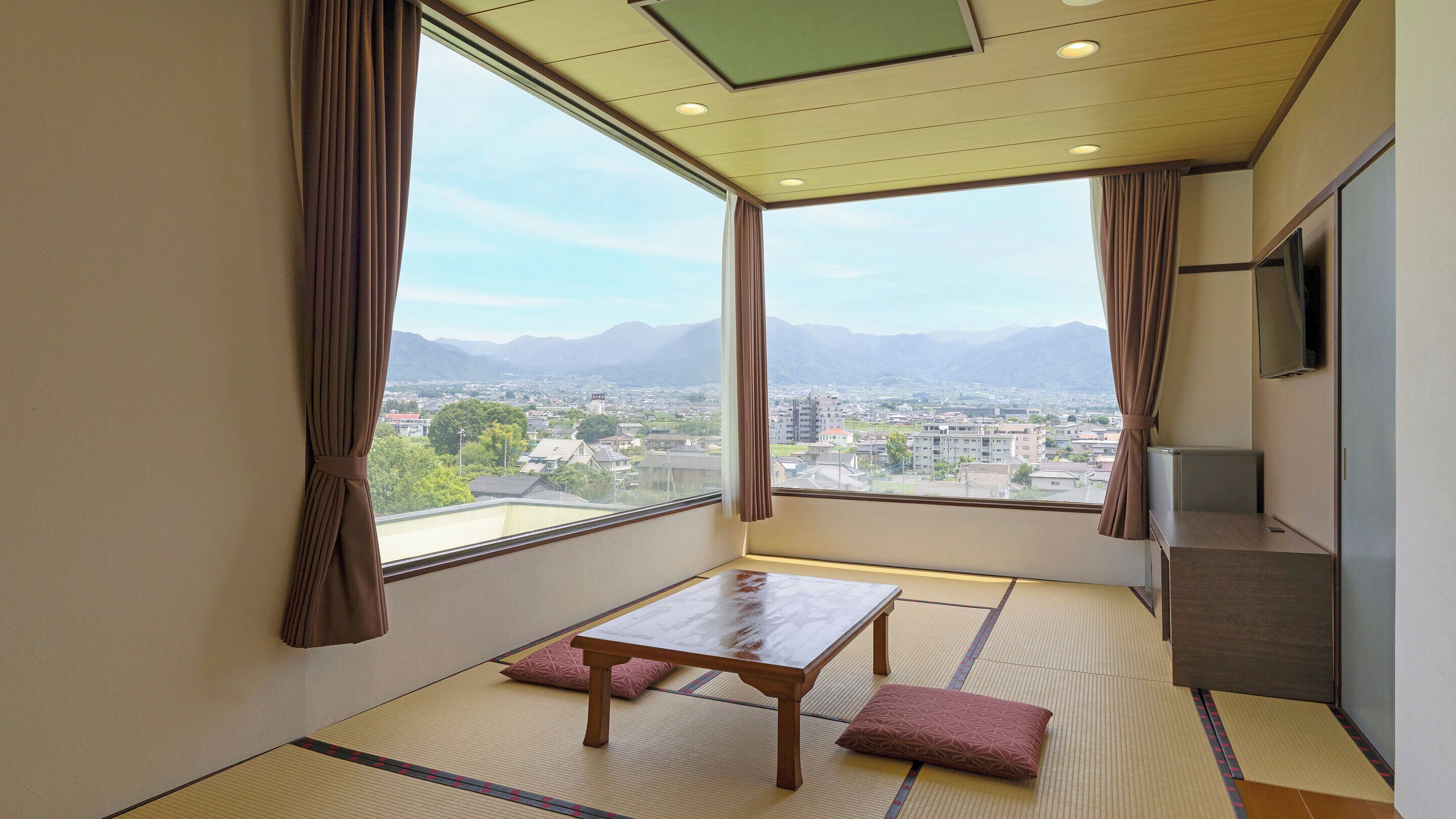 Superior Japanese-Style-Room with 16 Tatami mats - Indoor Bath - Non-Smoking | Free WiFi, bed sheets