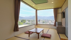 Superior Japanese-Style-Room with 16 Tatami mats - Indoor Bath - Non-Smoking | Wi-Fi ฟรี, ผ้าปูที่นอน