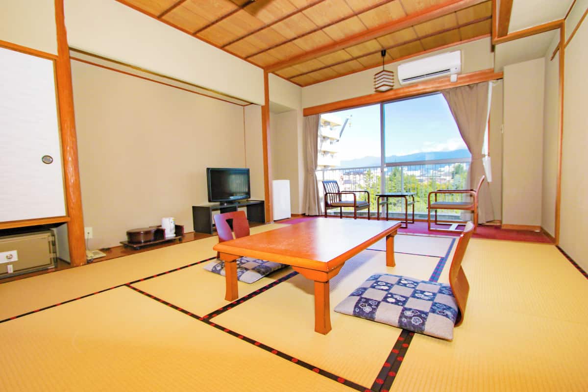 Economy Japanese-Style-Room with 10 Tatami mats(No View) - Shared Bathroom - Non-Smoking | Free WiFi, bed sheets