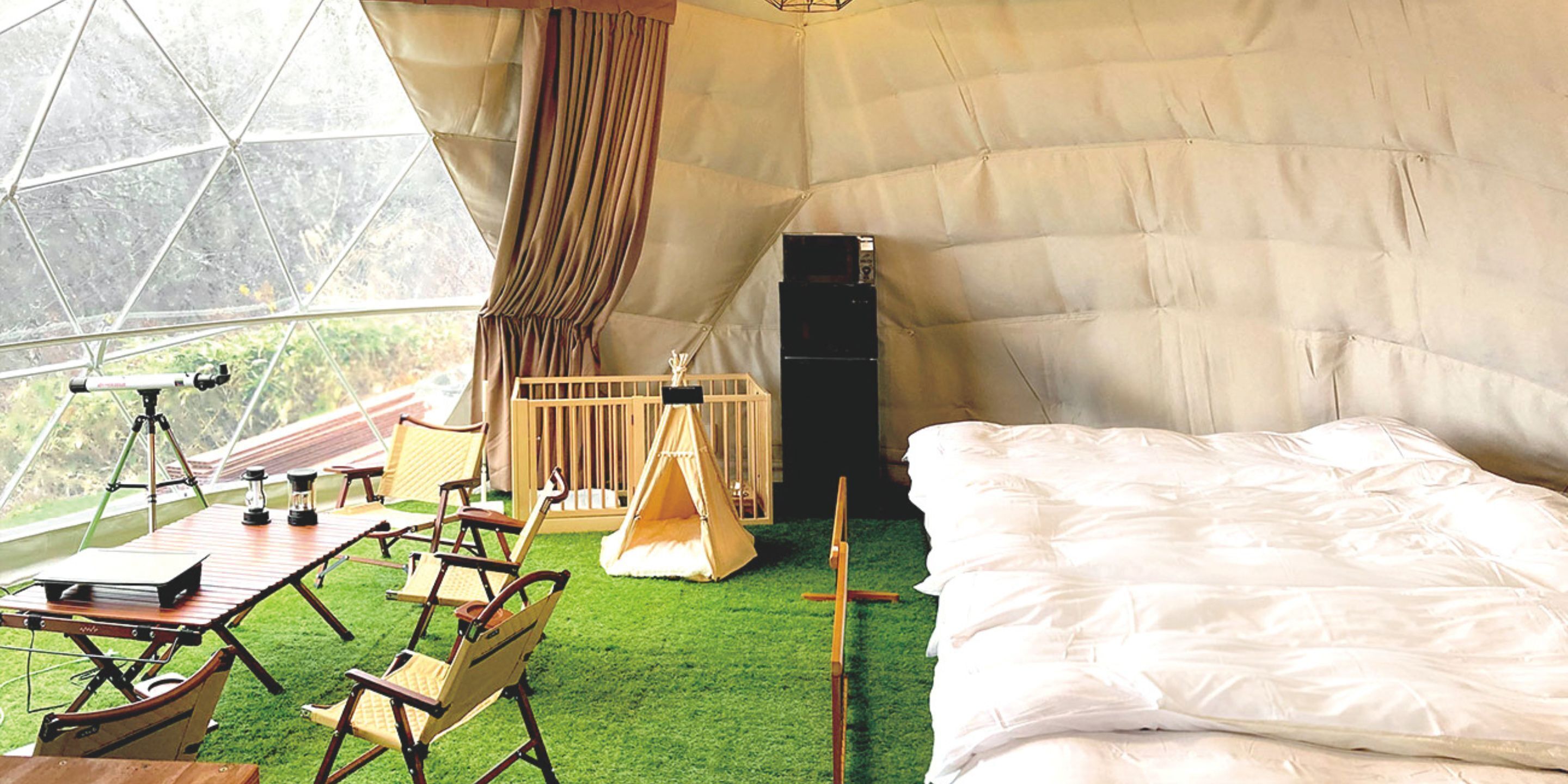 Telttamajoitus | Tallelokero huoneessa, äänieristys, silitysrauta/-lauta, ilmainen Wi-Fi