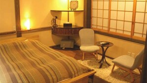 Room - Kyoya (Takayama)