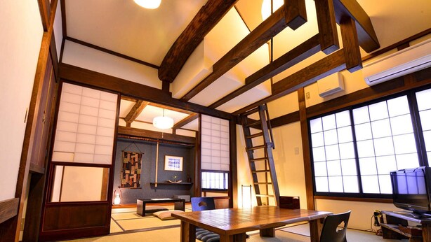 Room - Kyoya (Takayama)