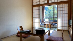 Room - Kurokawa Onsen Wafu Ryokan Misato (Minamioguni)
