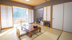 Unclassified image, 5 of 6, button - Hotel Matubakawa Onsen (Shimanto)