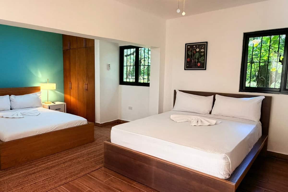 Family Studio Suite, Balcony, Courtyard View | Hypo-allergenic bedding available, in-room safe, soundproofing