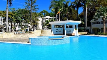 Poolside bar