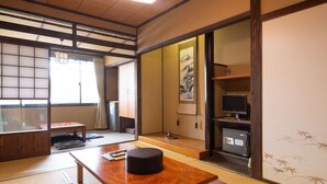 Interior - Kagura Monzen Tojimura (Akitakata)